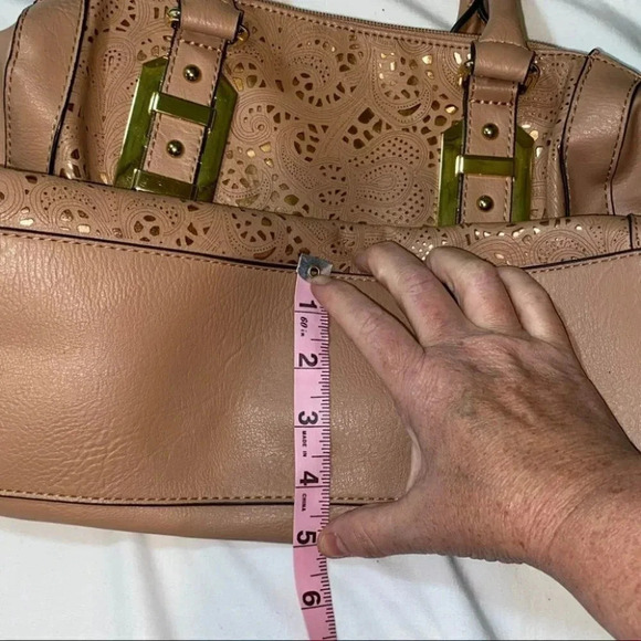 Apt 9 light brown & metallic gold shoulder bag - Picture 6 of 7